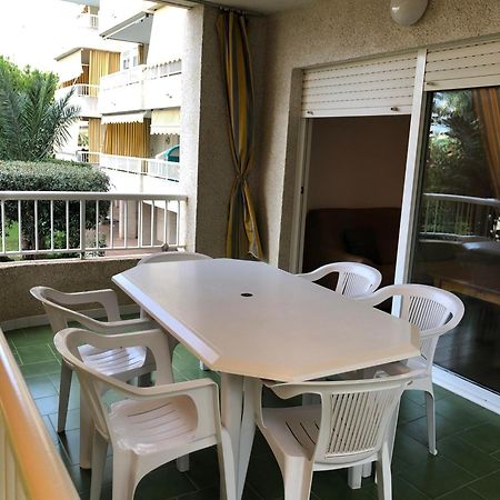 Apartamento En Alquiler Parque 8, Playa De Gandia Buitenkant foto