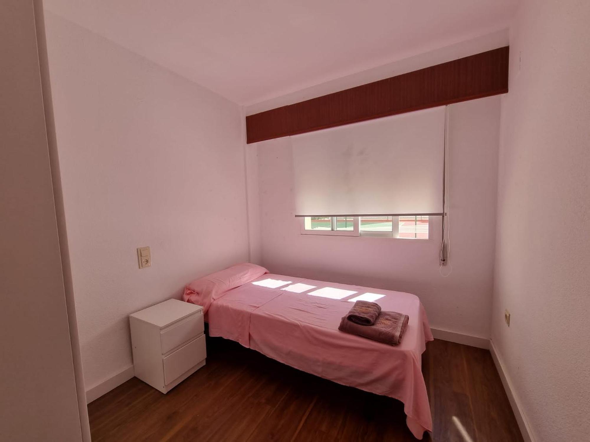 Apartamento En Alquiler Parque 8, Playa De Gandia Buitenkant foto